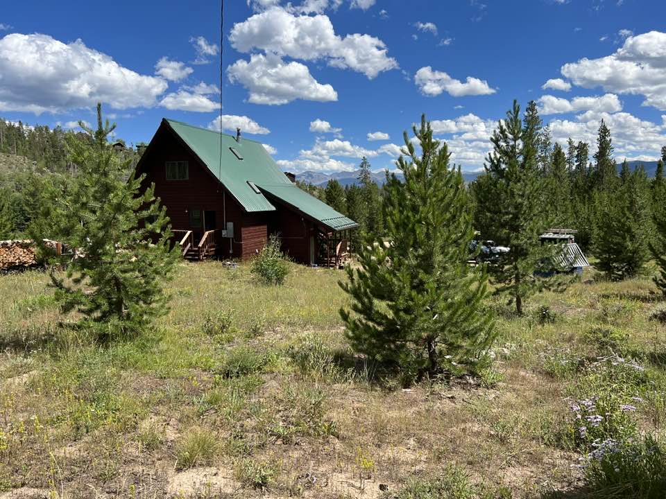 sideview of 213 Fawn Cabin in Tabernash